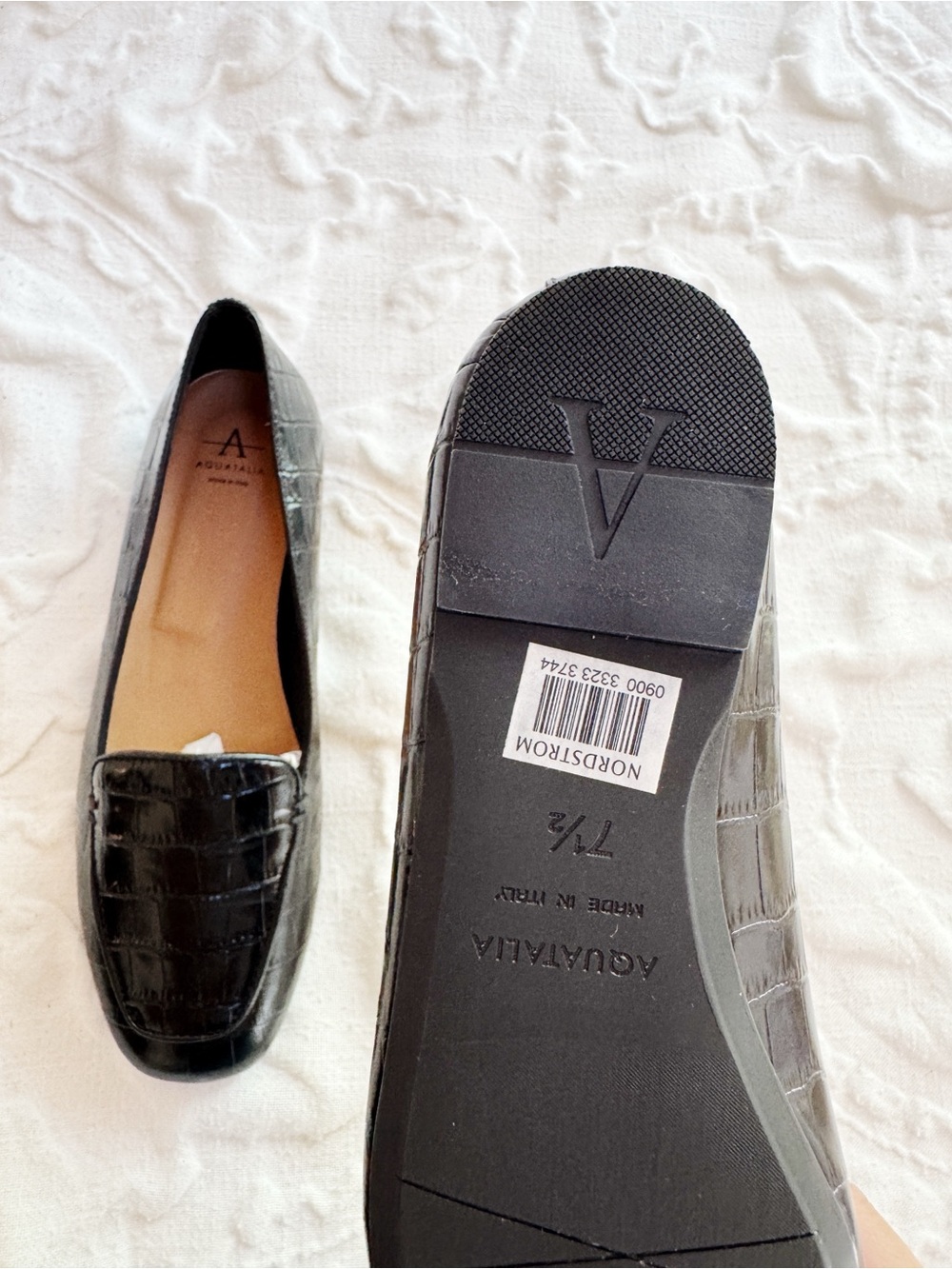 Aquatalia Judie Luxe Croc
Embossed Flat Size 7.5 New - Picture 6 of 8